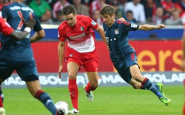 Pep mất điểm ở Bundesliga ảnh 1