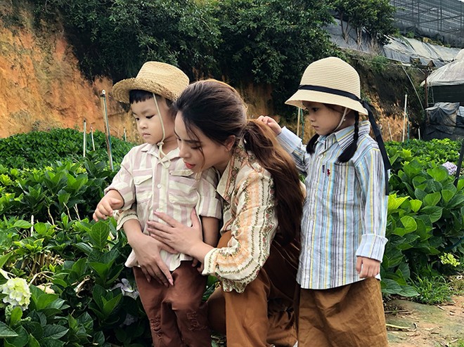 Bộ ảnh ‘Gia đình nông dân’ cực chất của Thành Đạt - Hải Băng ảnh 10