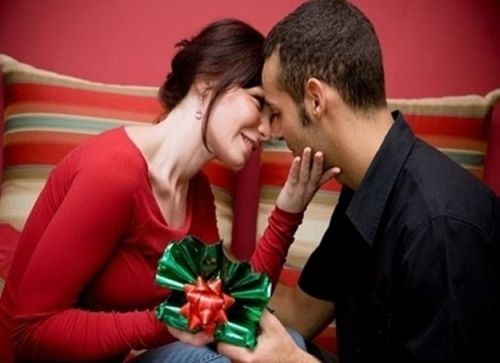 Tinh ý chọn quà tặng chàng nhân dịp lễ ảnh 1