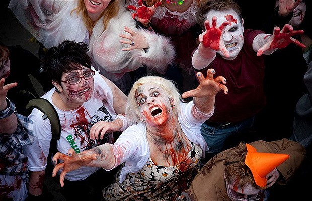 Khắp nơi trên thế giới hóa trang nhân dịp Halloween ảnh 10