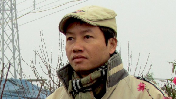 Họa sĩ Còm “mở tiệc” Đào xuân ảnh 2