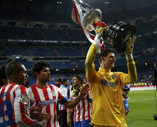 Petr Cech gửi lời thách đấu tới Thibaut Courtois ảnh 1
