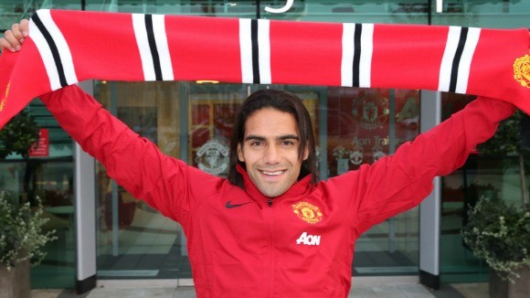 “Mãnh hổ” Falcao sẽ vực dậy đoàn quân rệu rã của Van Gaal như thế nào? ảnh 4