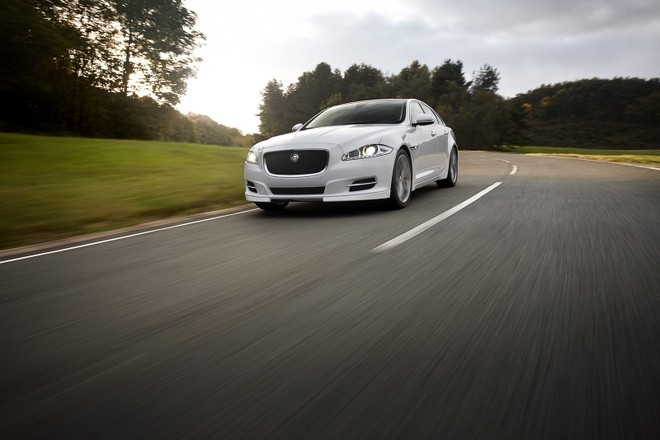 Jaguar giới thiệu gói nâng cấp mới cho XJ Saloon ảnh 2