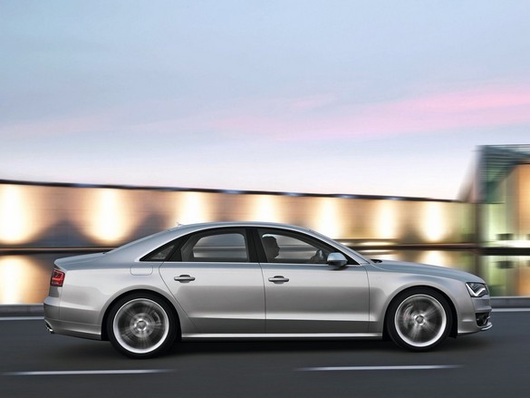 Trải nghiệm cùng Audi S8 phiên bản 2013 ảnh 6