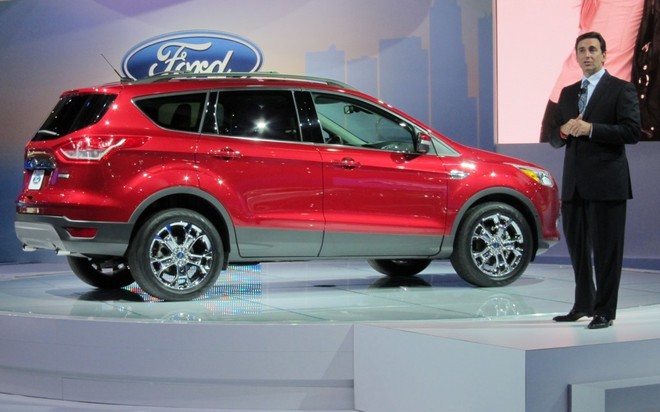 Ford Escape 2013: Diện mạo, công nghệ hoàn toàn mới ảnh 2