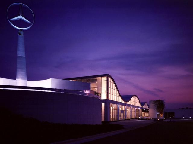 Giải quyết ổn thoả vụ Giám đốc điều hành của Mercedes-Benz bị bắt giữ ảnh 1