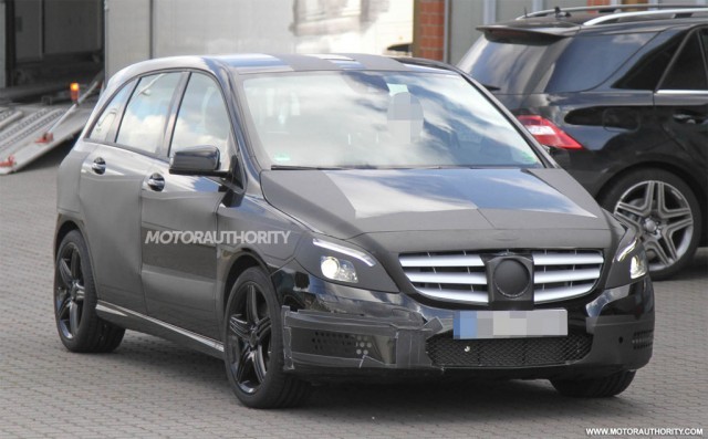 Sự thật về Mercedes Benz B-CLass ảnh 6