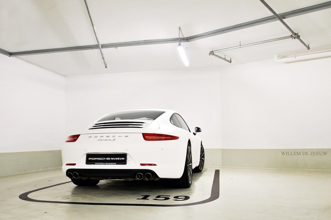"Đột nhập" bảo tàng những chiếc "tuyệt tác" của Porsche ảnh 1