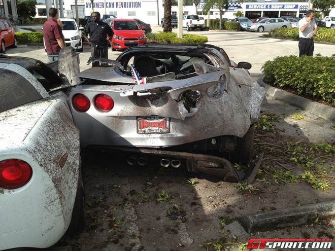 Tài xế say xỉn tông nát 3 chiếc Chevrolet Corvette Grand Sport ảnh 3