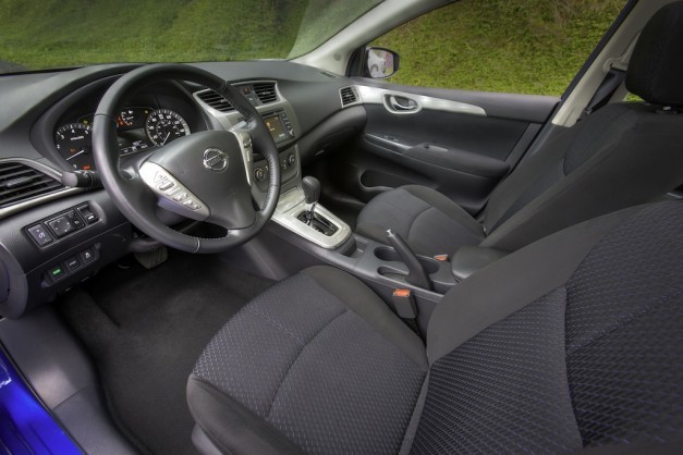 Nissan Sentra 2013 - "tân binh" mang tính "cách mạng" của Nissan ảnh 5