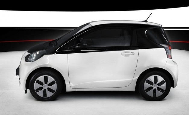 Xe hơi động cơ điện không được Toyota "ưu ái" ảnh 2