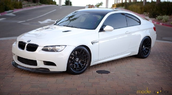 Chiêm ngưỡng BMW M3 "Bạch Tuyết" trắng tinh tế ảnh 1