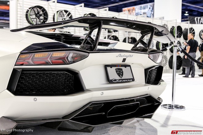 Chiêm ngưỡng Lamborghini Aventador trắng đẹp lóa mắt ảnh 10