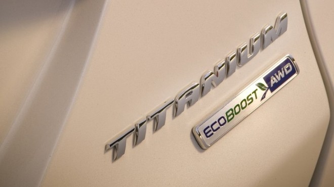 Nguy cơ xe Ford Escape, Ford Fusion phát hoả bất ngờ ảnh 1