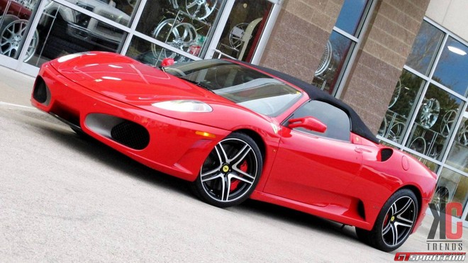 Ngắm Ferrari F430 biến hóa thành chú "nhện đỏ" ảnh 2