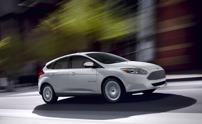 Ford Focus 2013 giảm giá siêu hấp dẫn ảnh 1