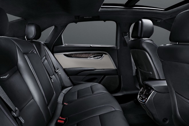 10 chiếc xe có nội thất lung linh nhất theo "chuẩn" Ward’s Automotive ảnh 2