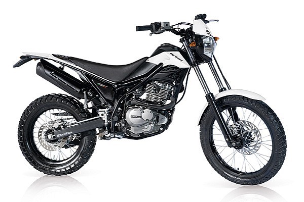 Beta Urban 200 – "xế nổ" cực chơ của dân thành phố ảnh 2