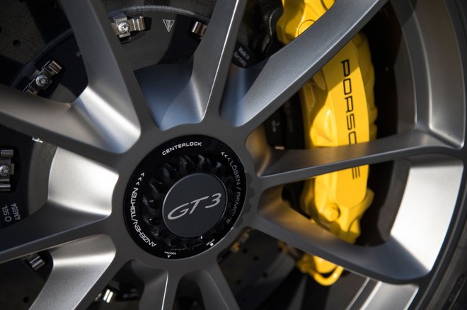 Porsche 911 GT3 RS sắp trình làng ảnh 1
