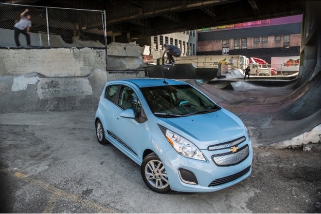 Chevrolet Spark 2014 giúp tiết kiệm 200 triệu chi phí nhiên liệu ảnh 1