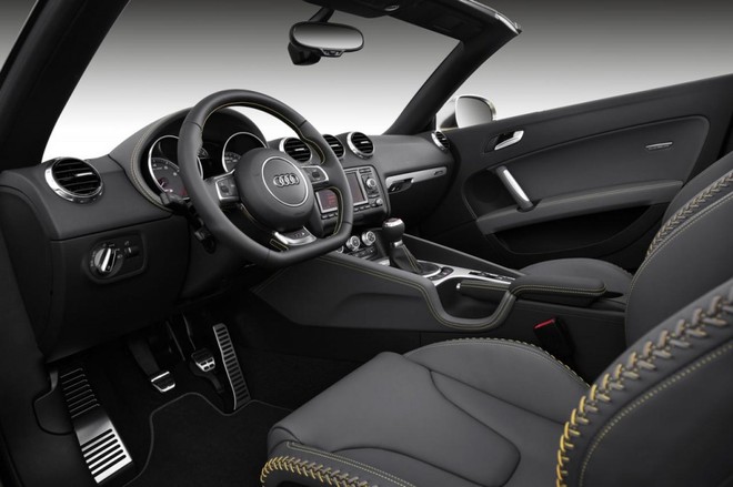 Phiên bản Audi TTS đặc biệt kỉ niệm mốc 500.000 xe xuất xưởng ảnh 4