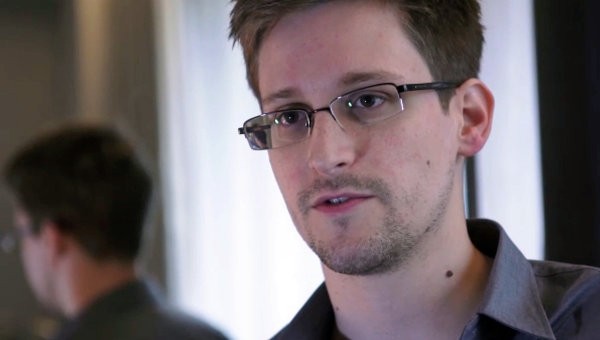 Edward Snowden sẵn sàng giúp Đức buộc tội Mỹ nghe lén ảnh 1
