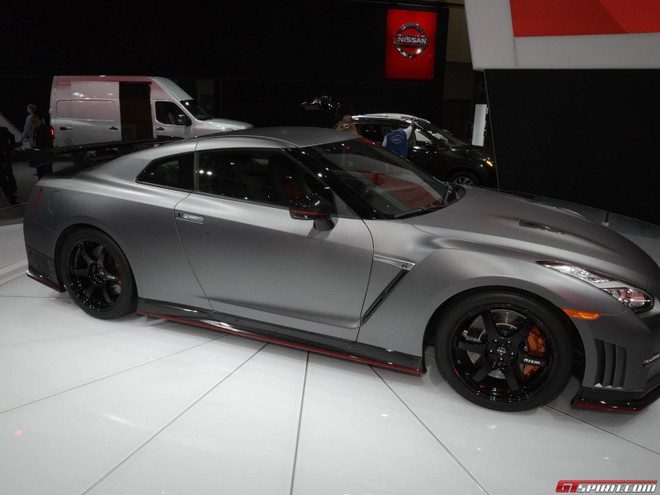 Xế sang Nissan GT-R Nismo xuất hiện bất ngờ ở Los Angeles Auto Show ảnh 4