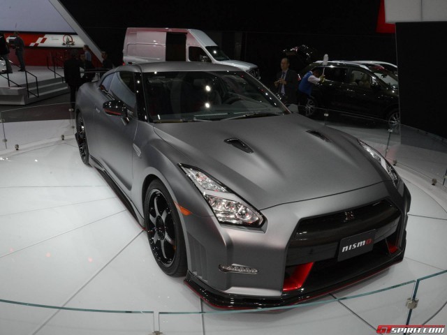 Xế sang Nissan GT-R Nismo xuất hiện bất ngờ ở Los Angeles Auto Show ảnh 1