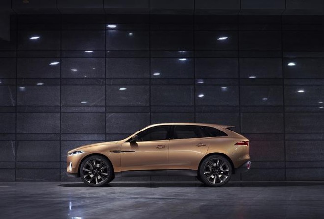 Mê mẩn với phiên bản nâng cấp của Jaguar C-X17 ảnh 1
