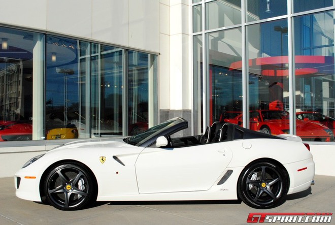 “Hàng hiếm” của Ferrari được rao bán ảnh 2