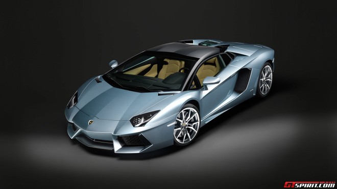 Mua căn hộ được tặng siêu xe Lamborghini Aventador Roadster ảnh 2