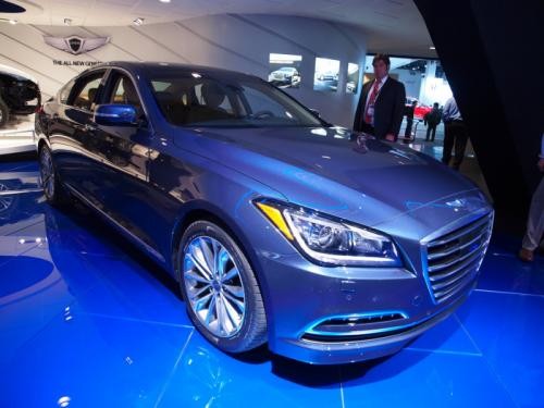 Hyundai Genesis 2015: Mạnh mẽ và hiện đại ảnh 1