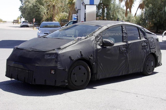 Toyota Prius 2015 sẽ được nâng cấp toàn diện ảnh 2