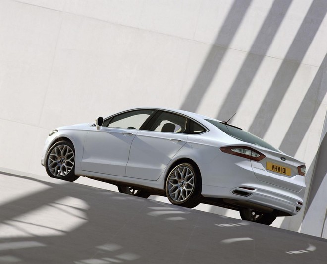 Ford Mondeo mới sẽ ra bán ra vào quý IV năm nay ảnh 2