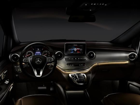Mercedes V-Class: Tiện lợi, tiết kiệm nhiên liệu ảnh 2