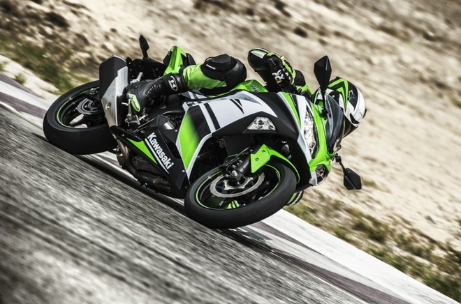 Kawasaki Ninja có phiên bản đặc biệt kỉ niệm sinh nhật 30 tuổi ảnh 2