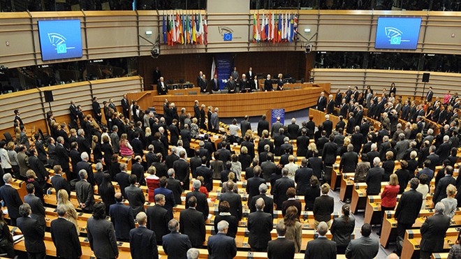 EU chính thức thông qua lệnh trừng phạt mới lên Nga ảnh 1
