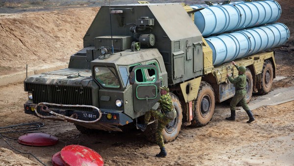 100.000 binh lính Nga tập trận Vostok-2014, tàu đổ bộ gặp nạn, 3 người chết ảnh 3