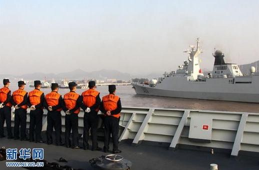 Trung Quốc "vác" tàu chiến ra Thái Bình Dương diễn tập ảnh 8