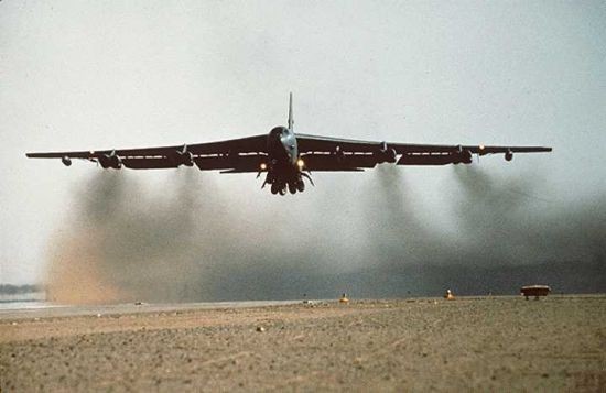 Mỹ điều B-52 sang Hàn Quốc diễn tập để trấn an đồng minh ảnh 1