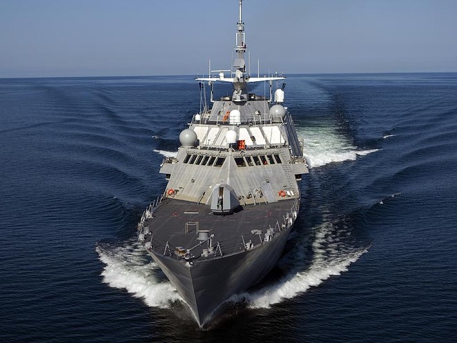 Vừa đến Đông nam Á, siêu hạm USS Freedom 3 lần “mất điện”, 1 lần “mất mạng” ảnh 1