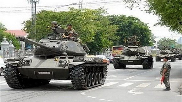 Quân đội Thái Lan ồ ạt đưa xe tăng, binh lính vào Bangkok làm gì? ảnh 1