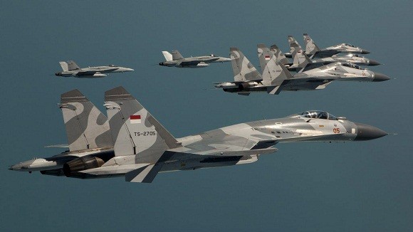 Indonesia mua Su-35 và Kilo, ôm mộng “siêu cường đông nam Á” ảnh 1