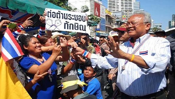 Phe đối lập dọa bắt Thủ tướng Yingluck Shinawatra ảnh 1