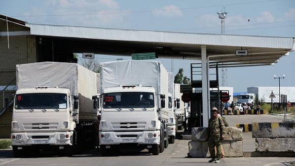 Mỹ: Nga rút toàn bộ đoàn xe nhân đạo khỏi Ukraine hoặc phải trả giá đắt! ảnh 1