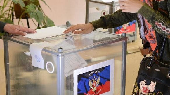 Kiev phải tổ chức bầu cử sớm và trao quy chế đặc biệt tại Donetsk và Lugansk ảnh 1
