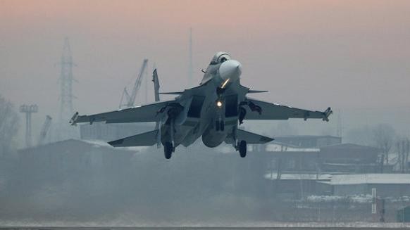 Nga triển khai Su-30, kiểm soát hoàn toàn chương trình cá heo chiến đấu tại Crimea ảnh 1