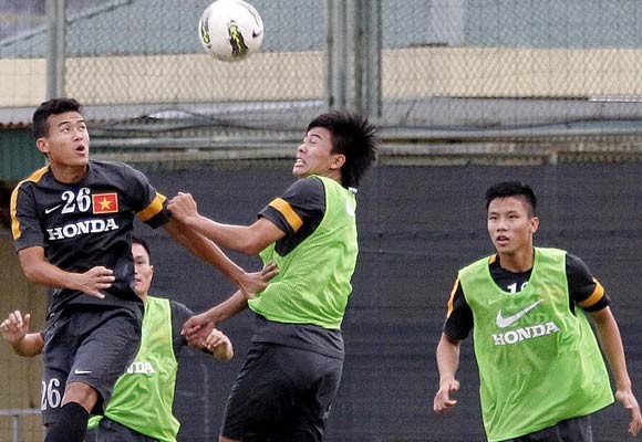 Lĩnh ấn tiên phong, U23 VN sang Myanmar bằng chuyên cơ ảnh 1