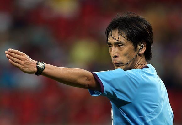 V-League chắc chắn sẽ mở cửa đón trọng tài ngoại ở cuối lượt về ảnh 1